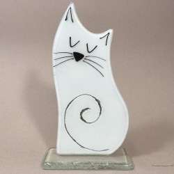 Figurka kot 01 biały stojący