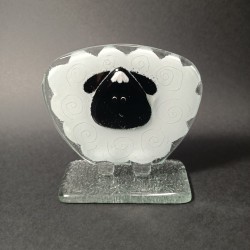 Figurka - Owieczka biała z czarnym pyszczkiem